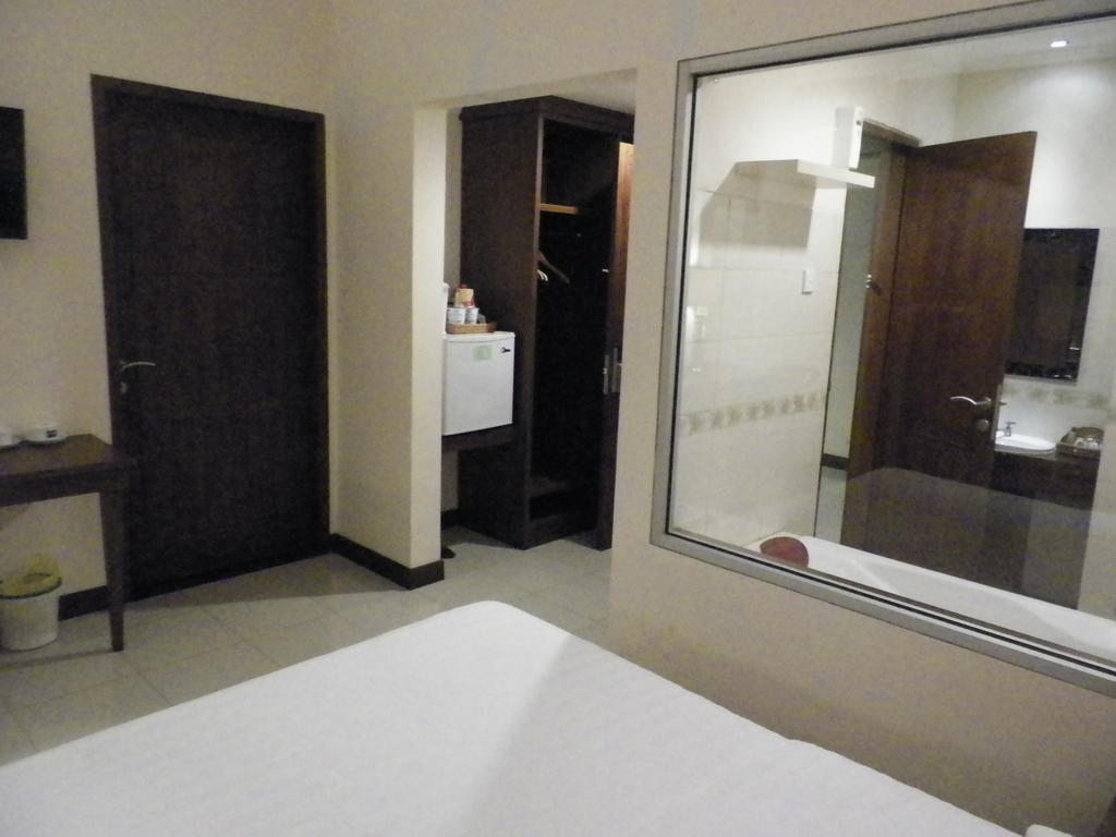 Excellent Seven Boutique Hotel Bandung Bilik gambar